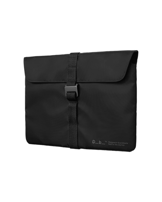 Db Essential Laptop Mappe til MacBook 13" - Black Out
