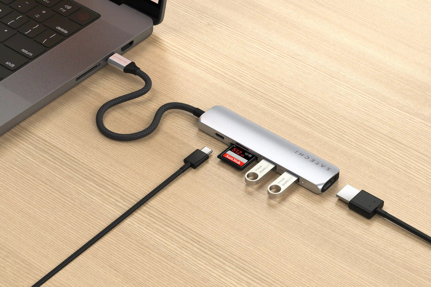 Satechi Slim 6 Multiport Adapter - Sølv