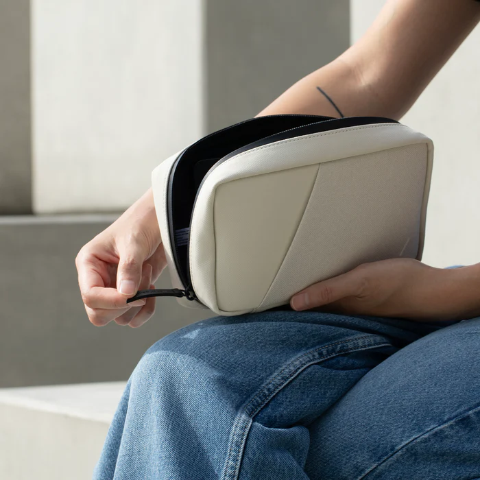 Native Union Stow Tilbehørsveske - Beige