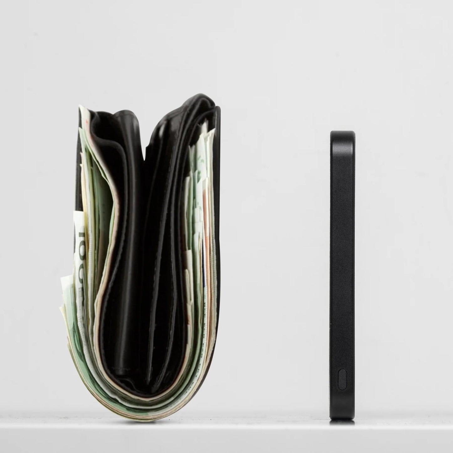 Native Union (RE)Classic 5000 mAh Magnetisk Qi2 Power Bank