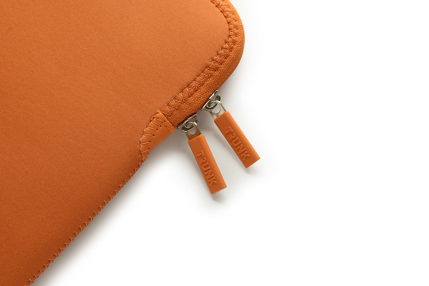 Trunk Neoprene Mappe til MacBook 13" - Marmalade