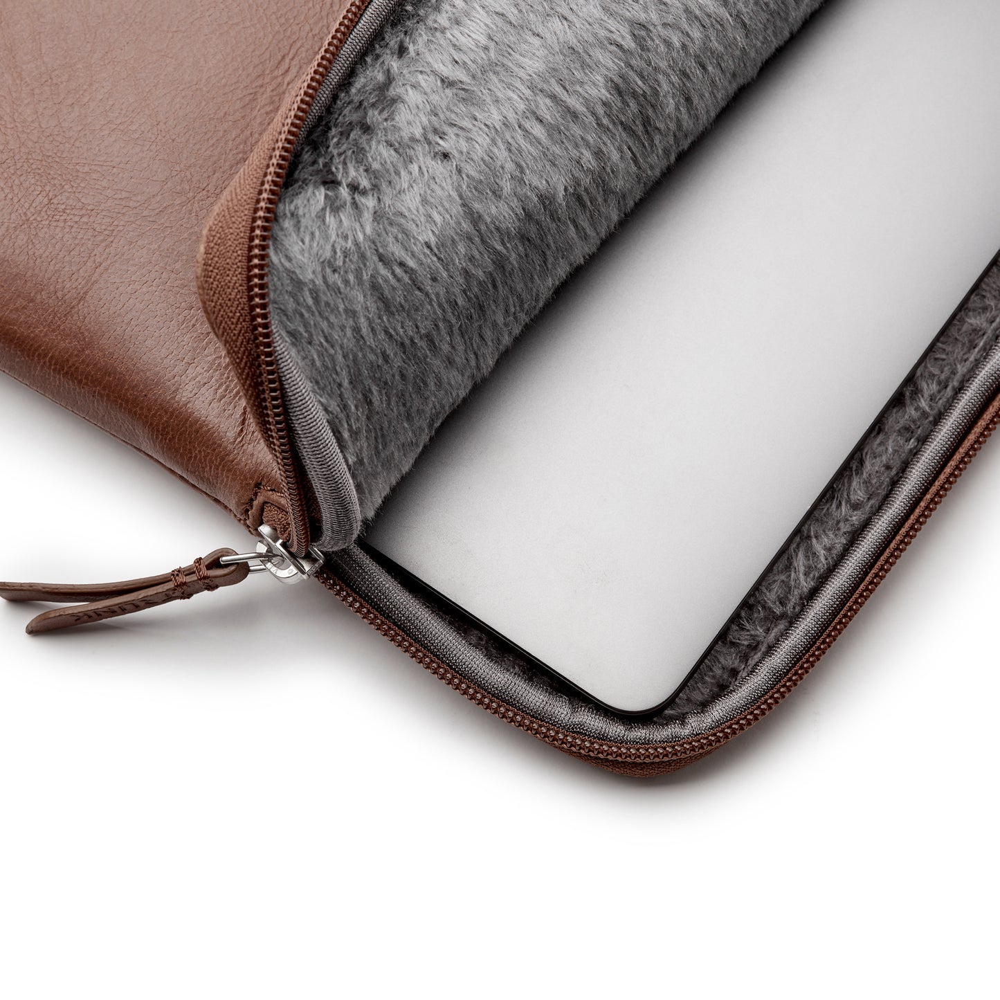 Trunk Skinnmappe til MacBook Pro 14" - Brun