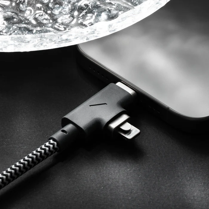 Native Union 2.4 m USB-C til USB-C/Lightning Belt Cable Duo Pro 240W Ladekabel - Zebra